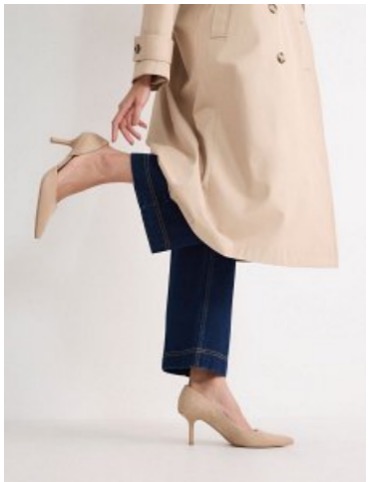 Ein moderner Blick auf Damenschuhe von Reserved
